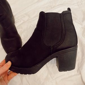 Black Chunky Booties